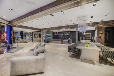 Luxury Villa Photo #33