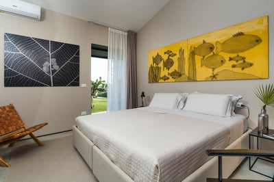 Luxury Villa Photo #49