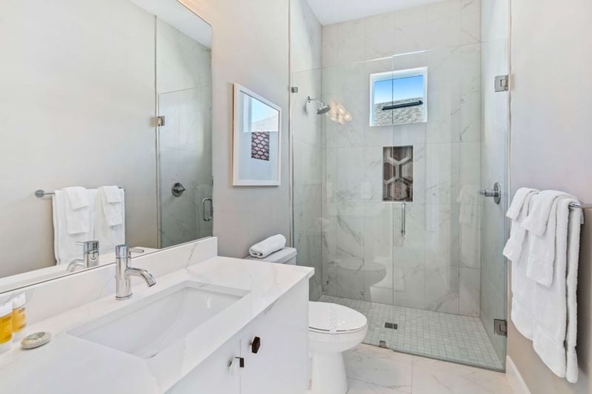 Paradise Palisade Estate