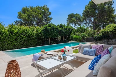 Luxury Villa Photo #5