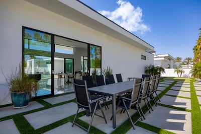 Luxury Villa Photo #9