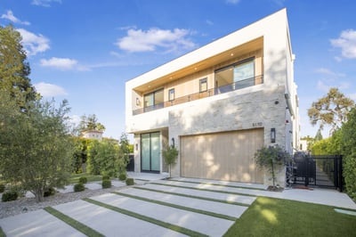 Luxury Villa Photo #2