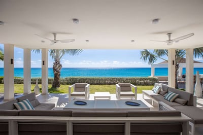 Luxury Villa Photo #13