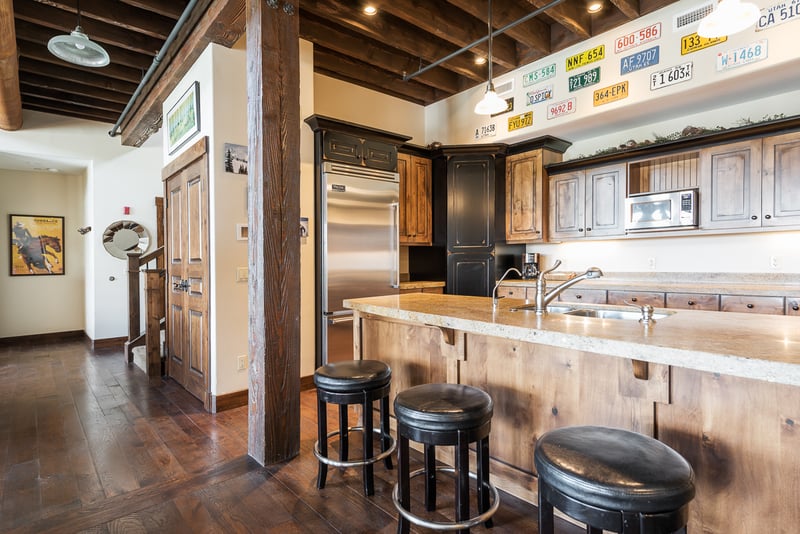 Silver Star 4 BDM Penthouse with Spa