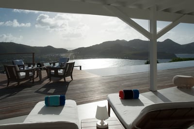 Outdoor Lounge