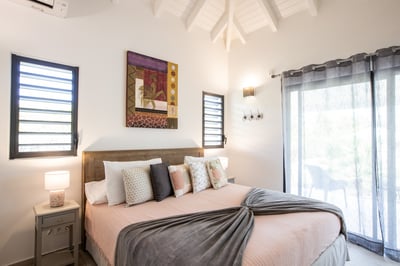 Luxury Villa Photo #30