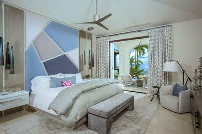 Luxury Villa Photo #35
