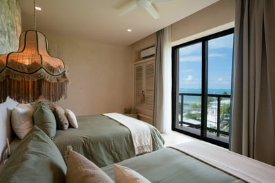 Luxury Villa Photo #21