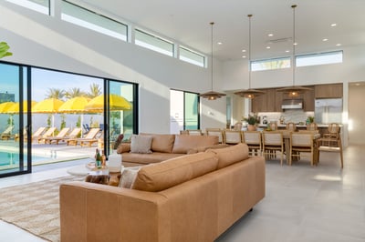 Luxury Villa Photo #18