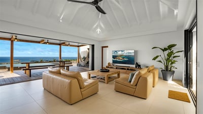 Luxury Villa Photo #13