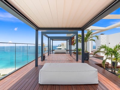 Luxury Villa Photo #7
