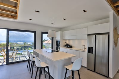 Luxury Villa Photo #13