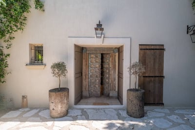 Luxury Villa Photo #13