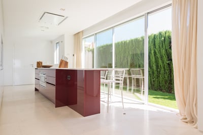 Luxury Villa Photo #9