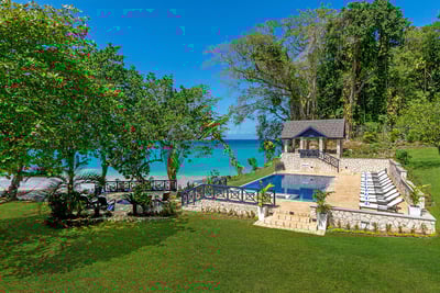 Luxury Villa Photo #5