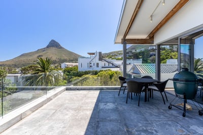 Luxury Villa Photo #22