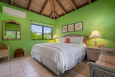 Luxury Villa Photo #8