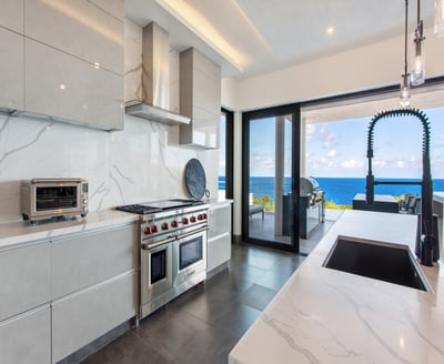 Luxury Villa Photo #16