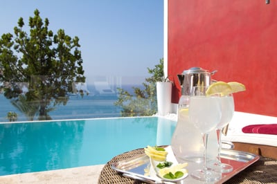 Luxury Villa Photo #4