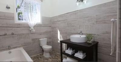 Luxury Villa Photo #27