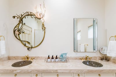 Luxury Villa Photo #27