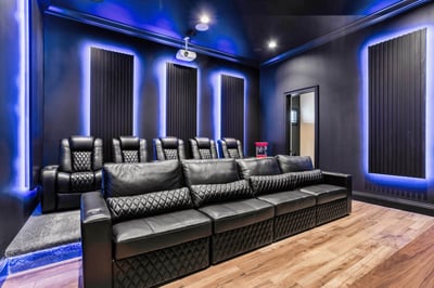 Luxury Villa Photo #26