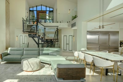 Luxury Villa Photo #23