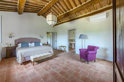 Luxury Villa Photo #12
