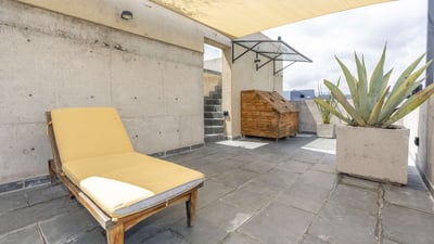 Luxury Villa Photo #18