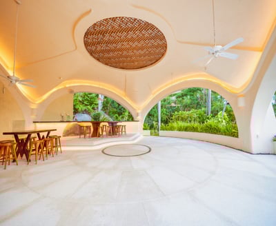 Luxury Villa Photo #32