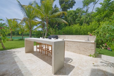 Luxury Villa Photo #10