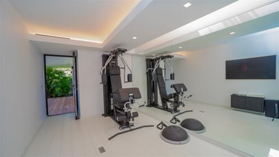 Luxury Villa Photo #71