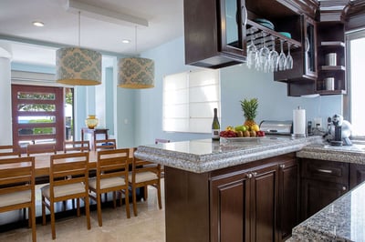 Luxury Villa Photo #12