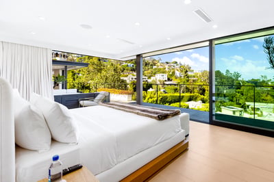 Luxury Villa Photo #46