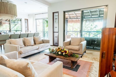 Luxury Villa Photo #23