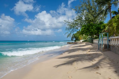 Luxury Villa Photo #37
