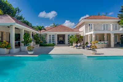 Luxury Villa Photo #5