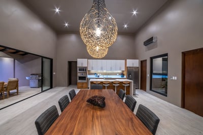 Luxury Villa Photo #8
