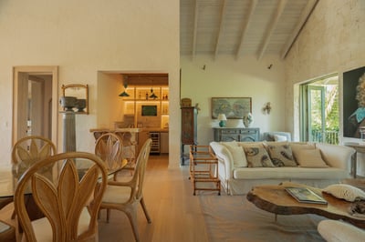 Luxury Villa Photo #52
