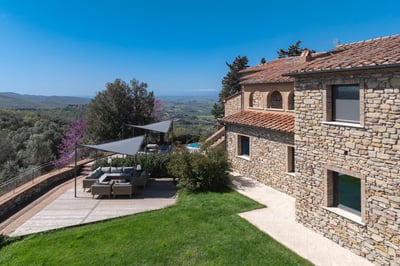 Luxury Villa Photo #5