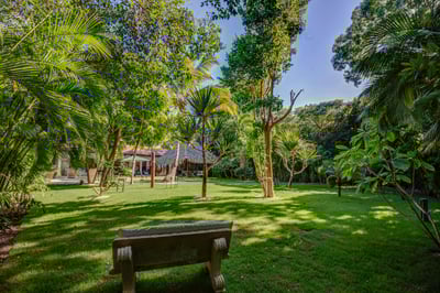 Luxury Villa Photo #18