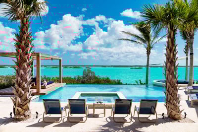 Luxury Villa Photo #6