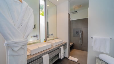 Luxury Villa Photo #59