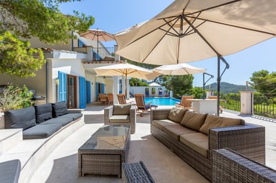 Luxury Villa Photo #10