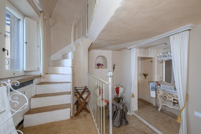 Luxury Villa Photo #41