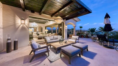 Luxury Villa Photo #9