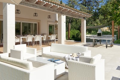 Luxury Villa Photo #7