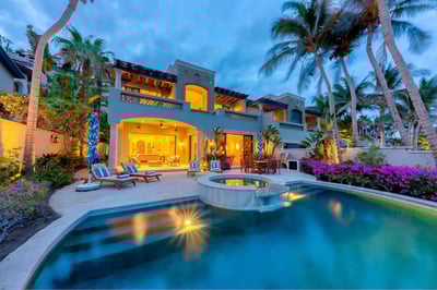 Luxury Villa Photo #36