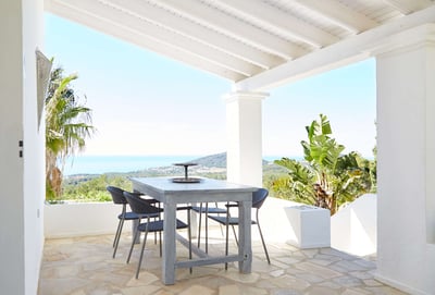 Luxury Villa Photo #10