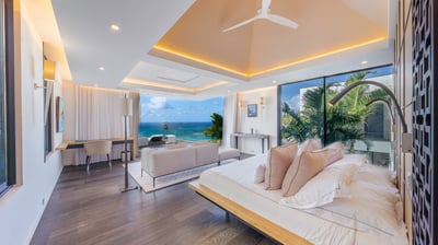 Luxury Villa Photo #57